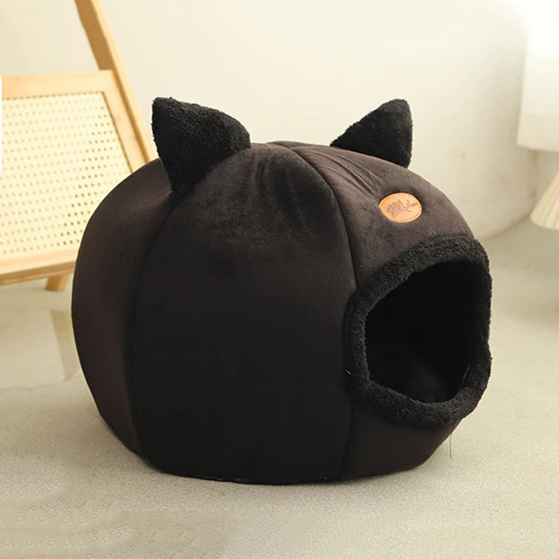 Cozy Winter Cat Bed – Cave Nest for Cats & Small Dogs