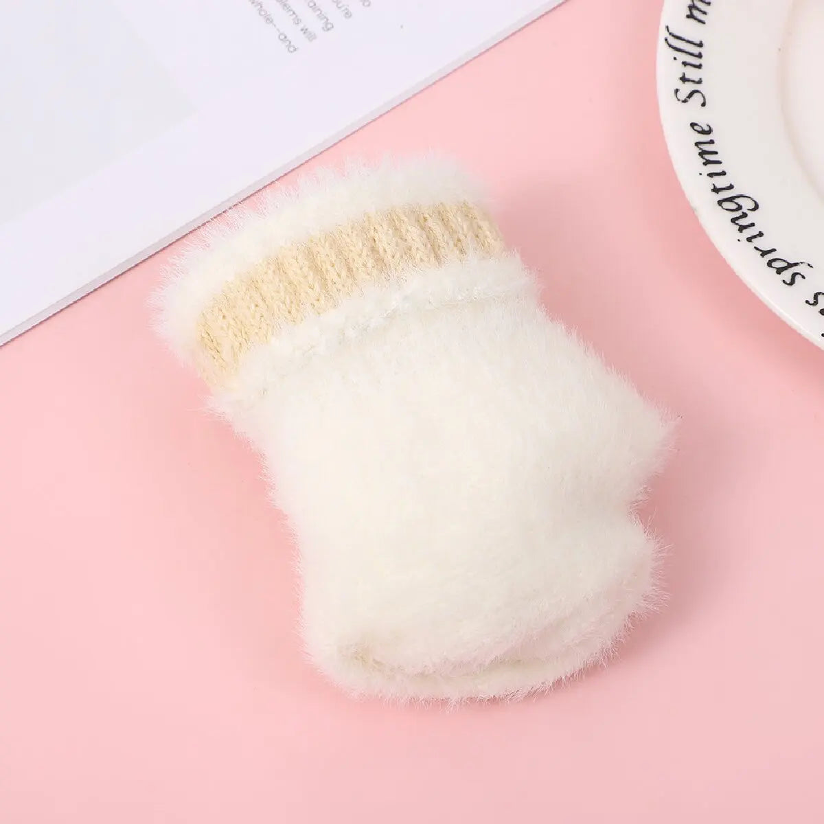 Thickened Women’s Warm Cat Claw Paw Plush Fingerless Winter Gloves