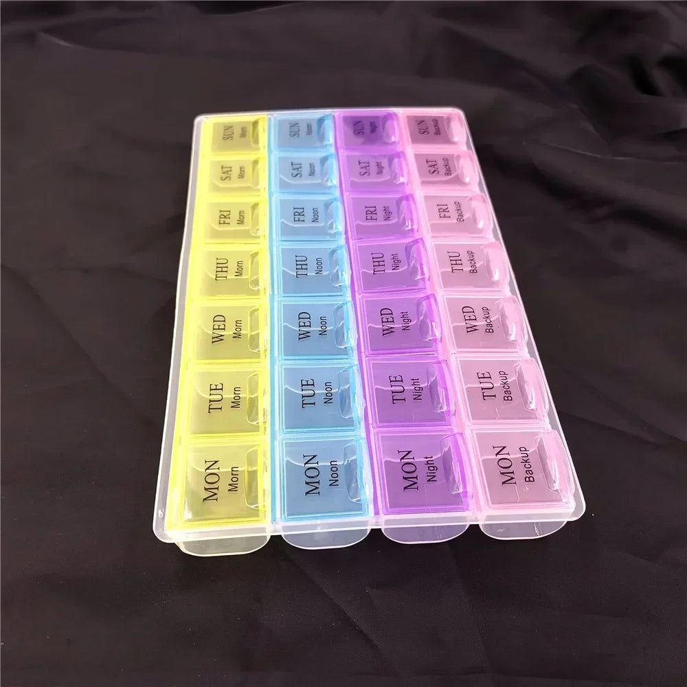 1PCS 4 Row 28 Squares/3Rows 21Grids/2Row 14Grids Weekly 7 Days Tablet Pill Box Holder Medicine Storage Organizer Container Case