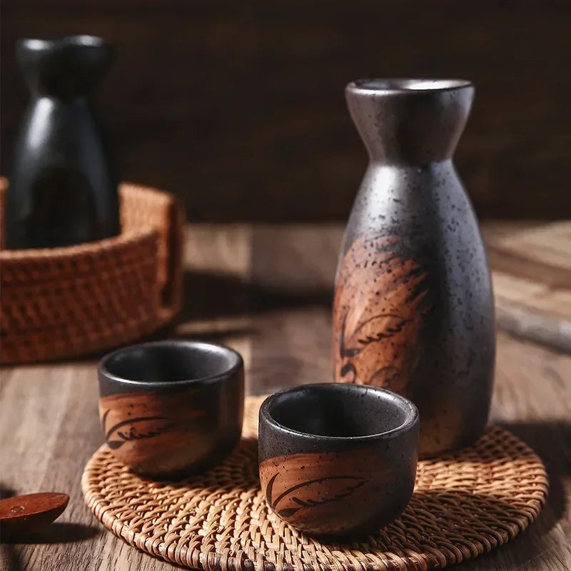 2PCS Japanese Ceramic Teacups & Retro Sake Bottles